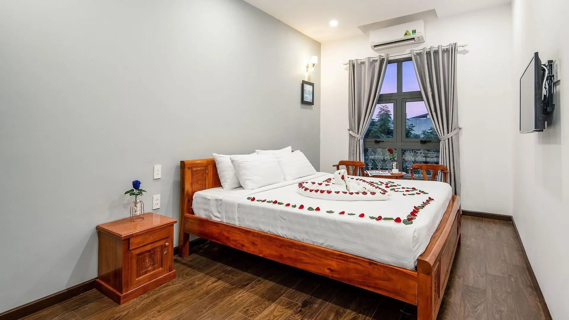 **  Bamboo Hotel Da Nang Vietnam