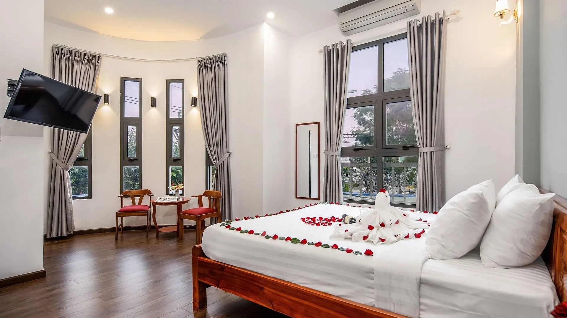 Bamboo Hotel Da Nang 2*,  Vietnam